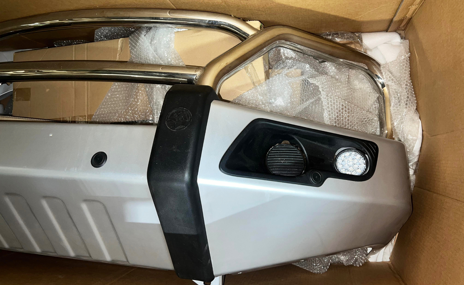 Holden RG Colorado Steel Bull Bar Bumper Silver & Chrome Polished 2017