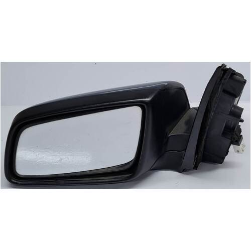 Holden VE Left Door Mirror Assembly Non-Demist Commodore GMH USED