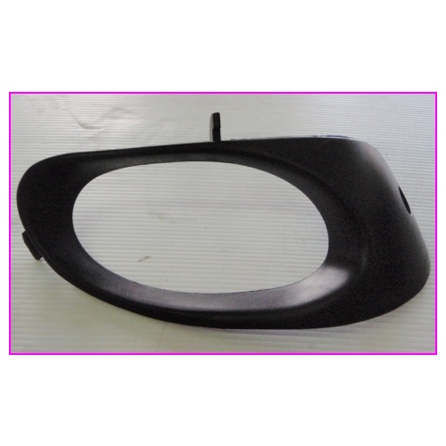 VT Calais & SS Fog Light Bezel Right Genuine Holden GMH