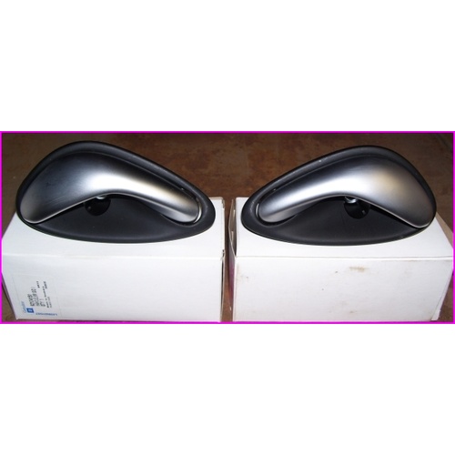 Holden Commodore VT VX V2 VU VY VZ WH WK WL Alloy Inner Door Handles. Left & Right Front Pair 