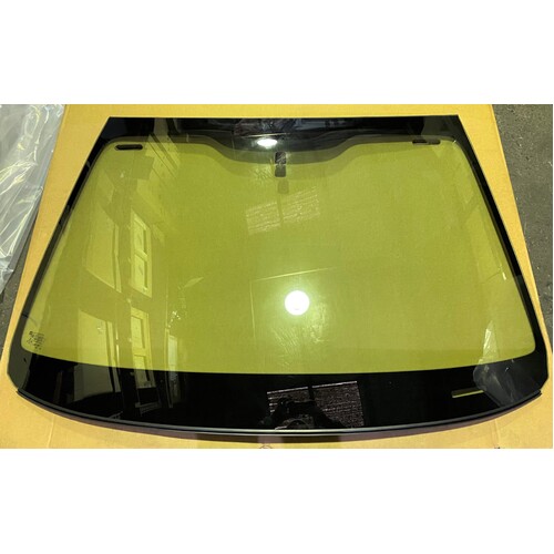 Holden VF Front Windscreen Glass Standard NO Features Evoke SV6 SS Commodore