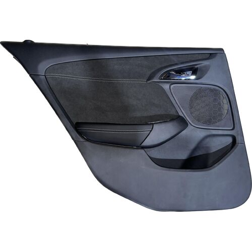 HSV VF Left Rear Door Trim LHR Wagon Clubsport Tourer 2013-2017 Holden 92284082