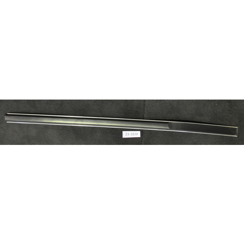 Holden VC Outer Body Mold Mould Strip Right Front Door Commodore NOS GMH New 