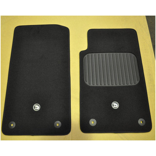 HOLDEN HSV VF MALOO FRONT UTE FLOOR MATS. BLACK ONYX