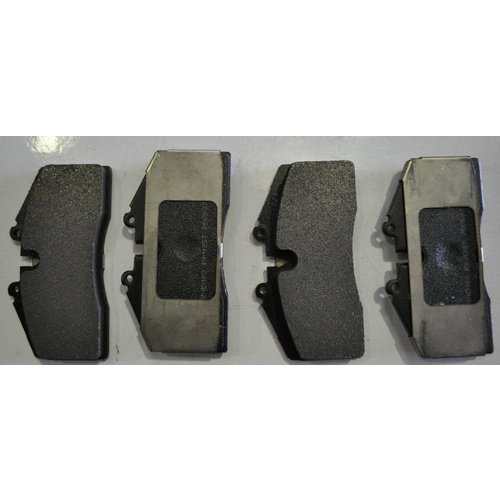 Holden HSV Harrop 4 Piston VT VX VY Front Brake Pad Set