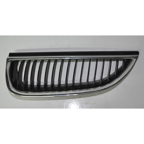 Holden VT Berlina Front Left Grille Chrome LH Commodore GMH